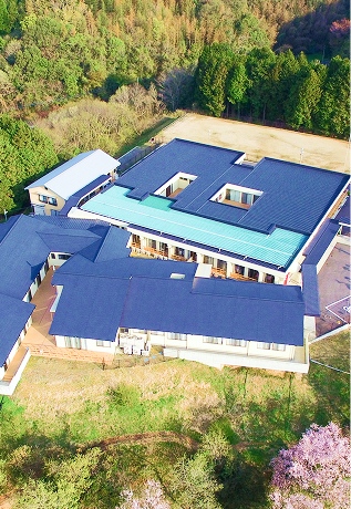 つつじヶ丘学園の外観の画像